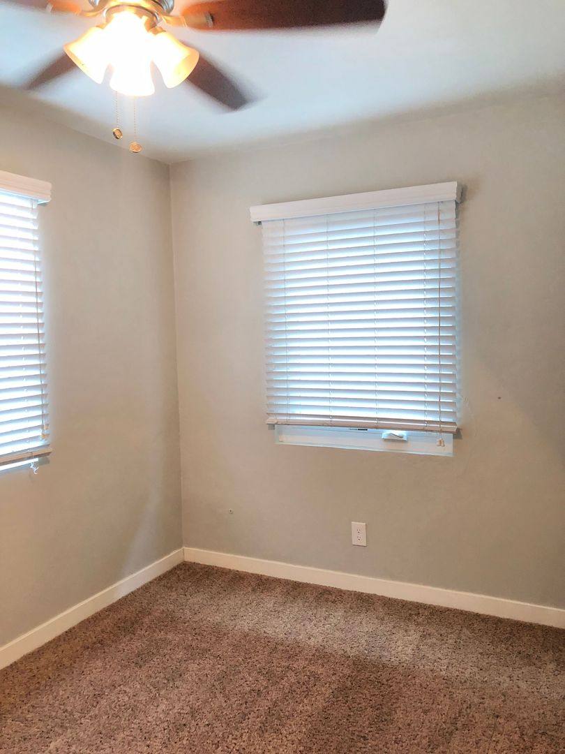Apartment for rent at 4724-47305 Point Loma, San Diego, CA 92107
