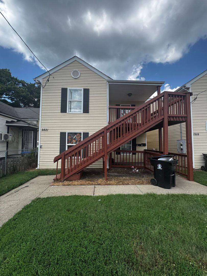 Apartment for rent at 2821 Greenwood Ave, Louisville, KY 40211