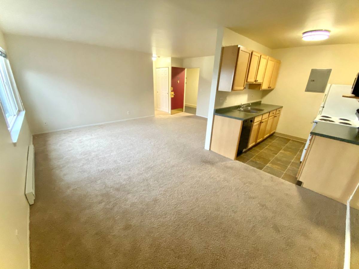 Apartment for rent at 424 19th Ave E, Seattle, WA 98112