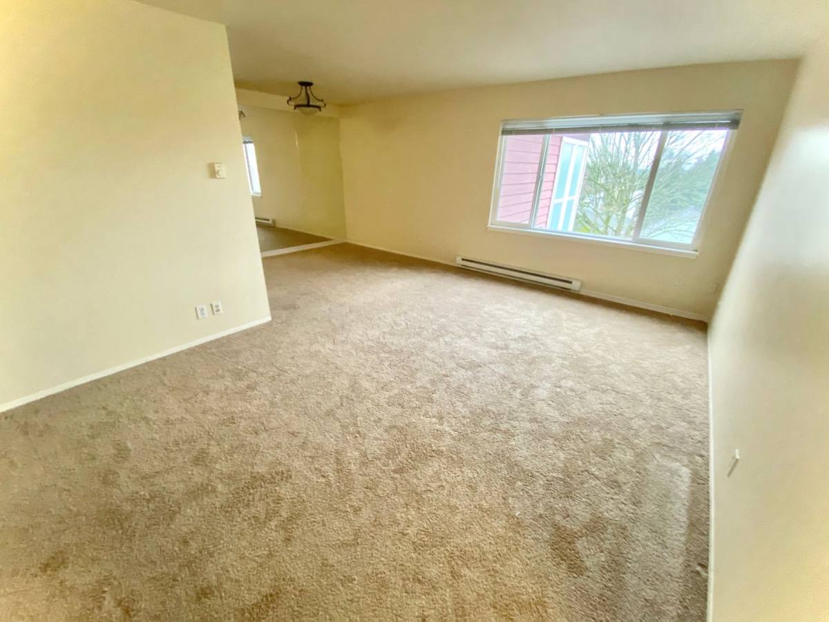 Apartment for rent at 424 19th Ave E, Seattle, WA 98112