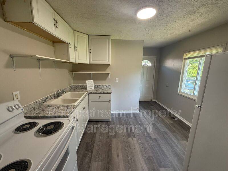House for rent at 1427 Stuben Dr, Dayton, OH 45417