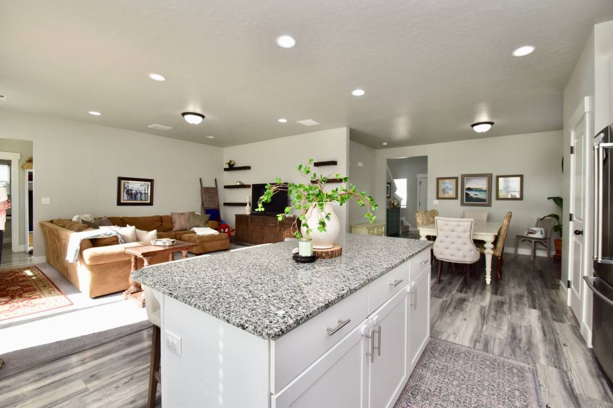 House for rent at 14753 S Palmerston Way, Herriman, UT 84096