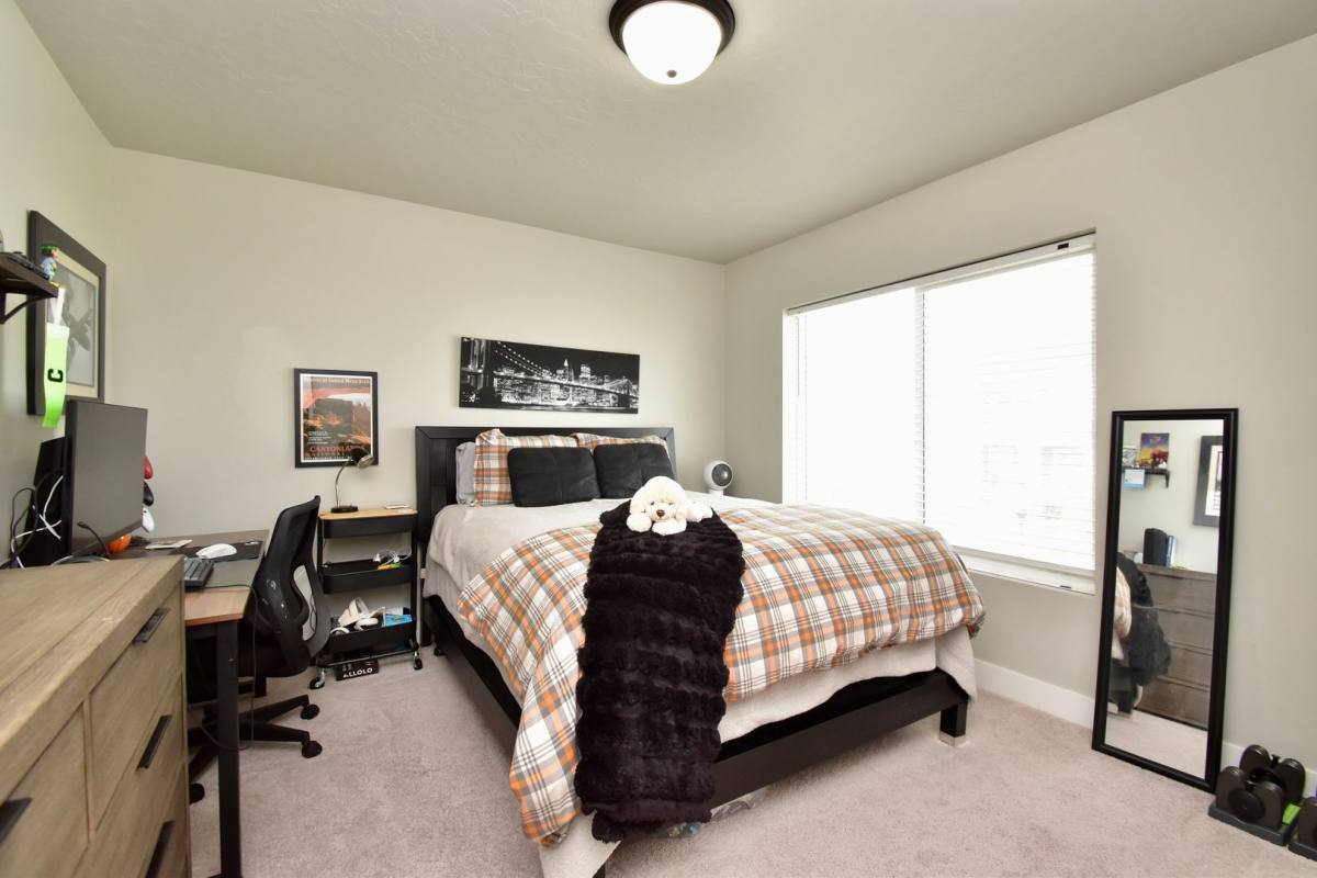 House for rent at 14753 S Palmerston Way, Herriman, UT 84096