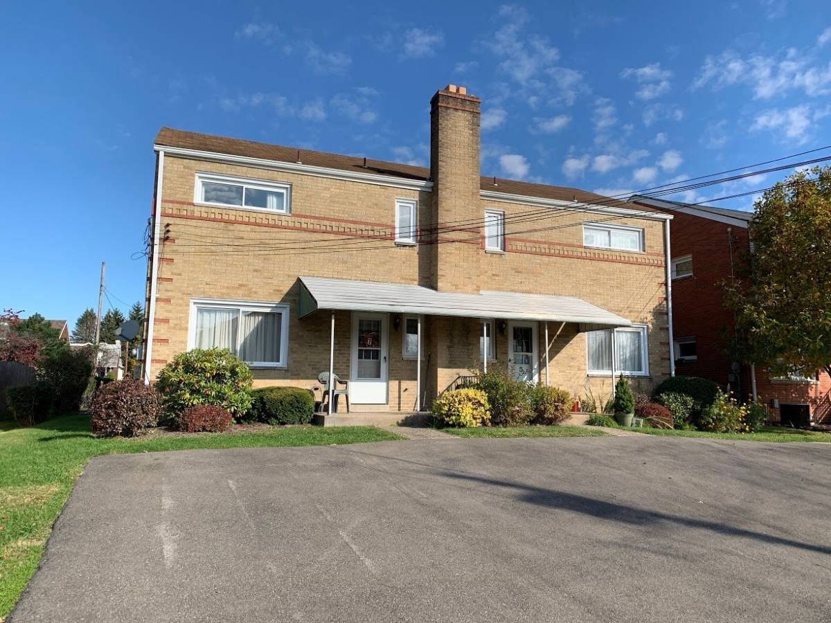 Townhouse for rent at 7 Mount Royal Court, Pittsburgh, PA 15223