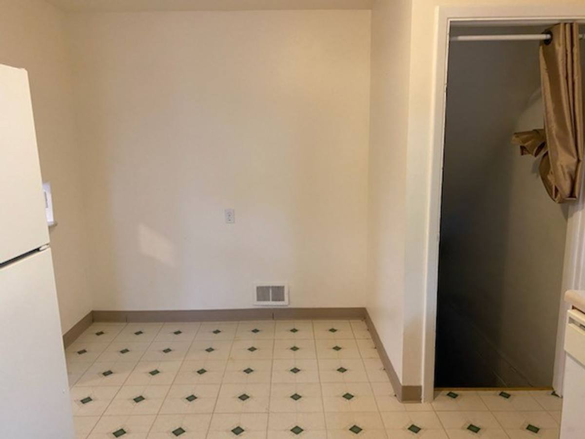 Townhouse for rent at 7 Mount Royal Court, Pittsburgh, PA 15223