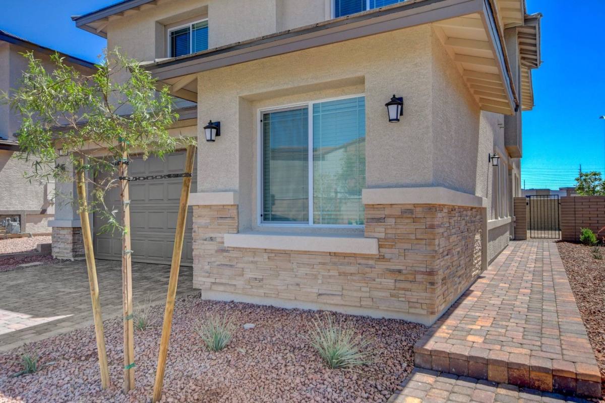 House for rent at 345 Isla Enclave Way, Henderson, NV 89011
