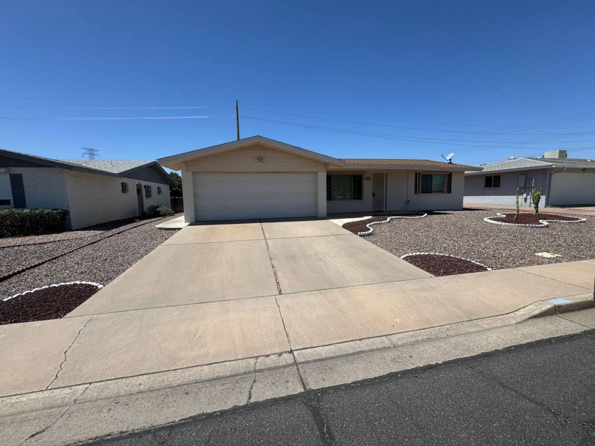 House for rent at 548 S Nassau St, Mesa, AZ 85206