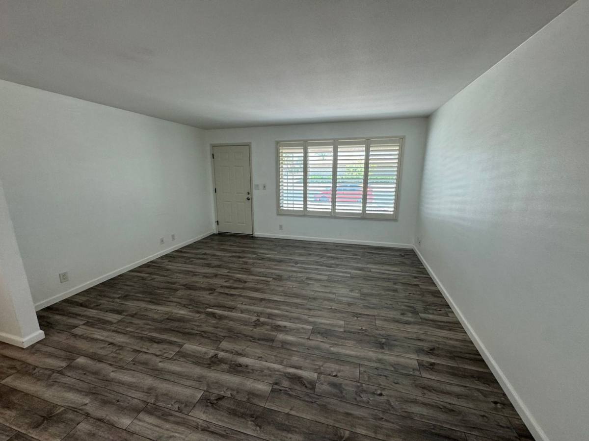 House for rent at 548 S Nassau St, Mesa, AZ 85206