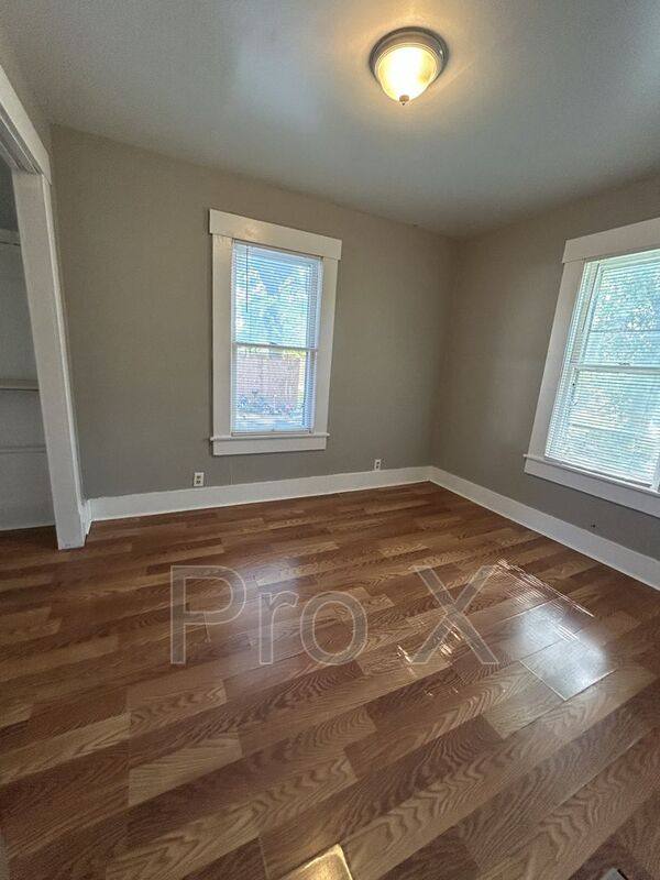 House for rent at 20 4th St Circle, Pittsburg, KS 66762