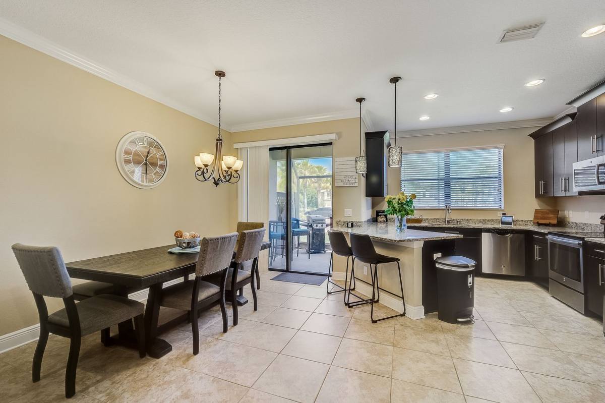 Townhouse for rent at 7811 52nd Terrace E, Bradenton, FL 34203
