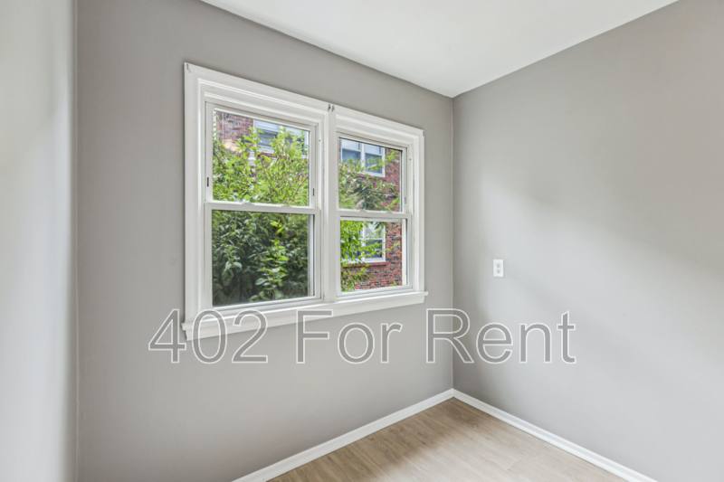 Apartment for rent at 4314 N 52nd St, Omaha, NE 68104