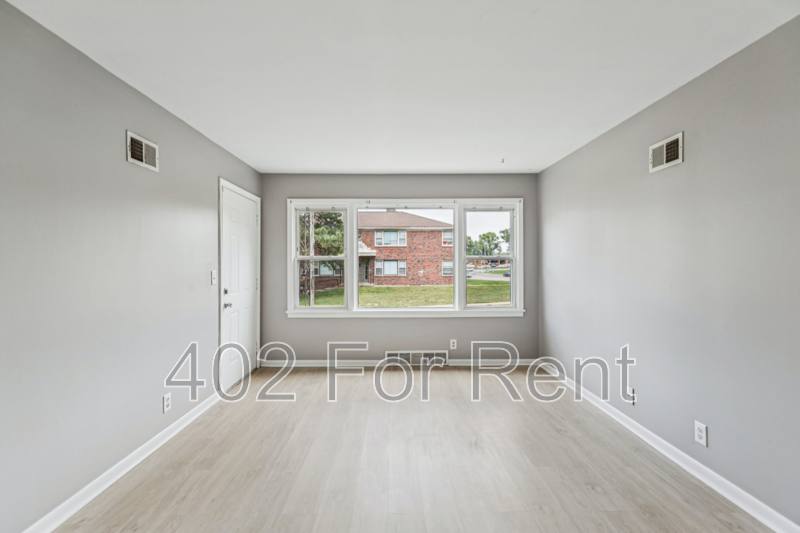 Apartment for rent at 4314 N 52nd St, Omaha, NE 68104