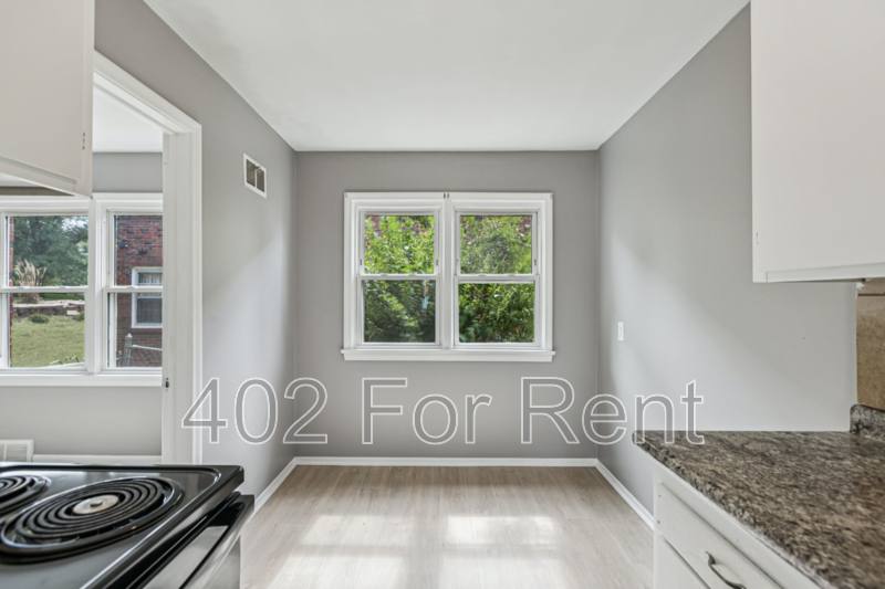 Apartment for rent at 4314 N 52nd St, Omaha, NE 68104