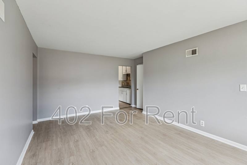 Apartment for rent at 4314 N 52nd St, Omaha, NE 68104