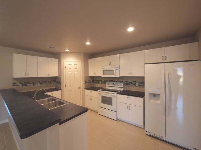 Townhouse for rent at 4505 Barrington Trail, Killeen, TX 76549