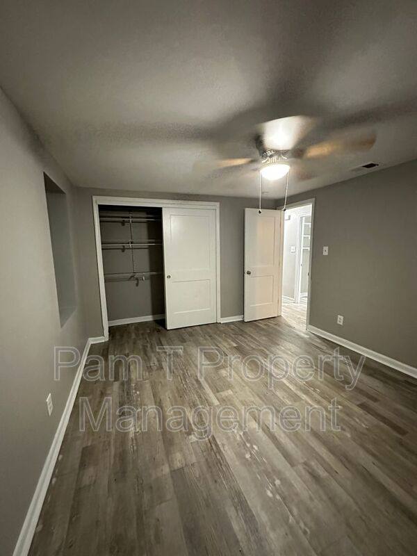 House for rent at 1921 Cowan Ave, Savannah, GA 31405