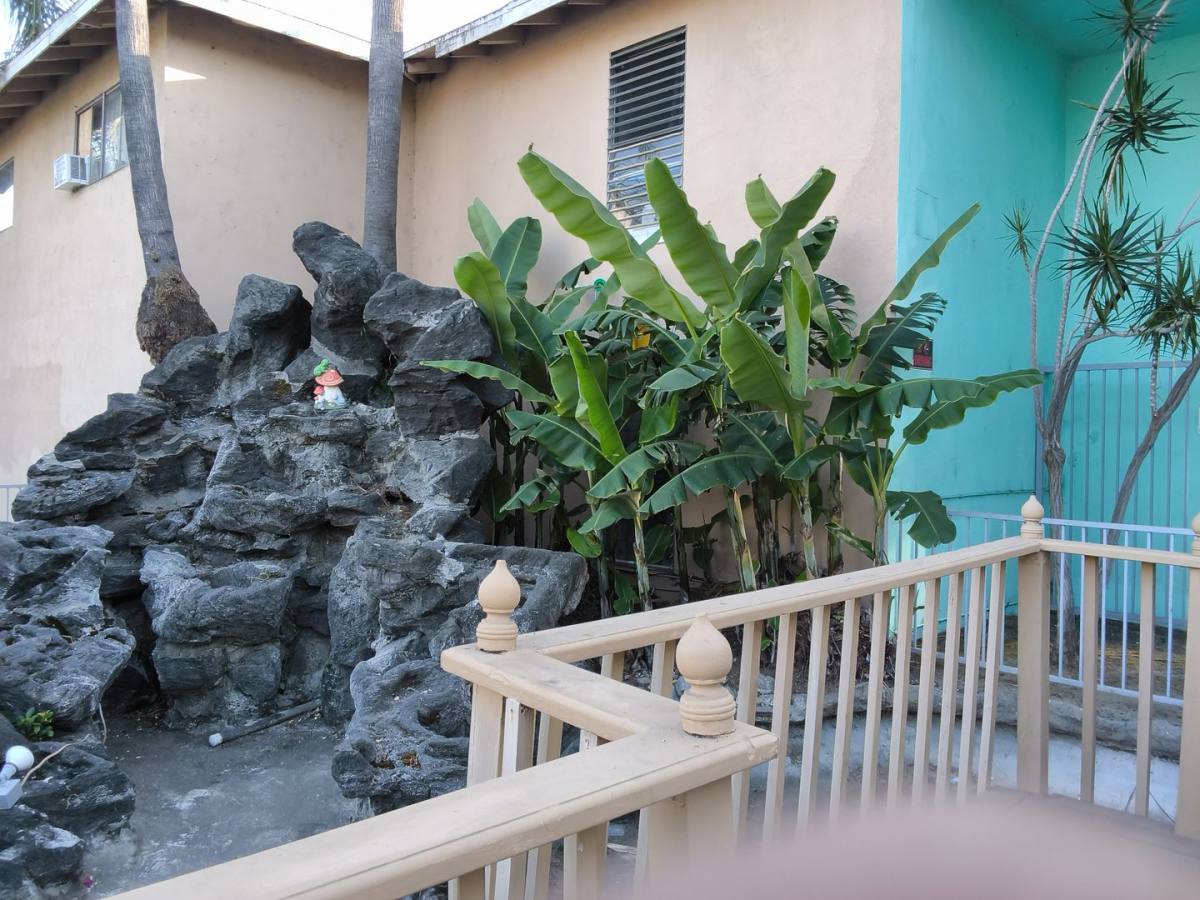Apartment for rent at 109 S Almansor St, Alhambra, CA 91801