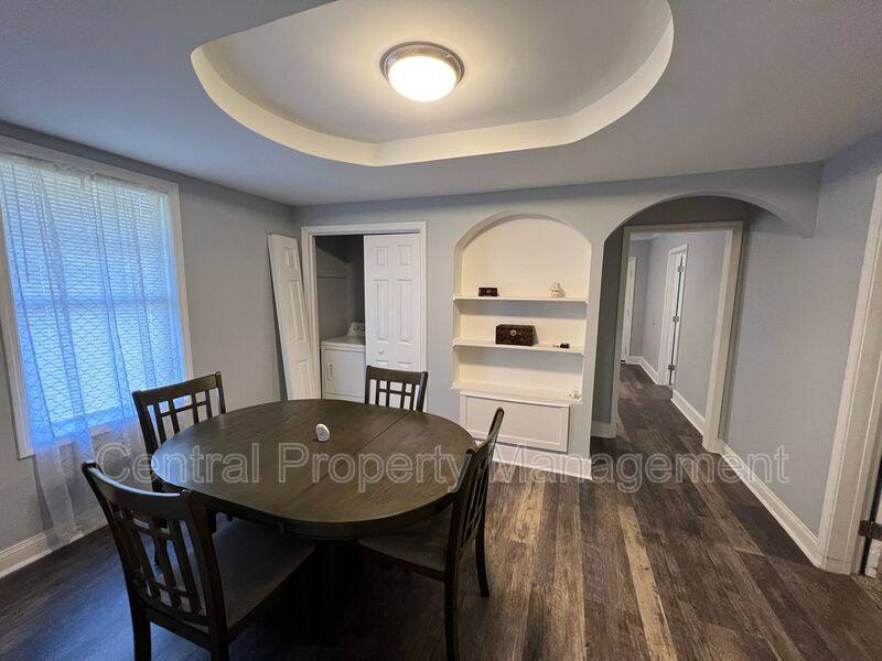 House for rent at 221 Church St, Greenville, SC 29609