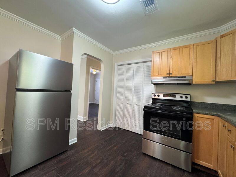 House for rent at 317 Covington Rd, Wilmington, NC 28409