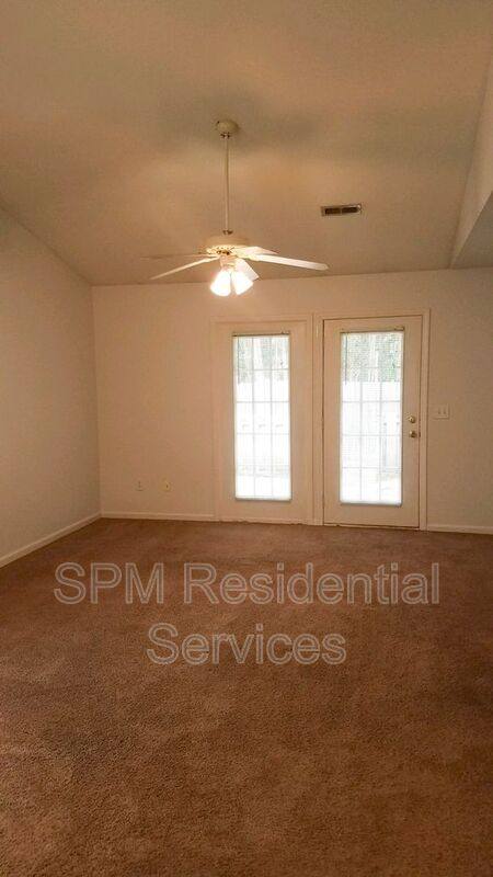 Townhouse for rent at 324 Saint Rosea Rd, Wilmington, NC 28405