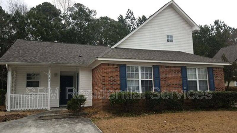 Townhouse for rent at 324 Saint Rosea Rd, Wilmington, NC 28405