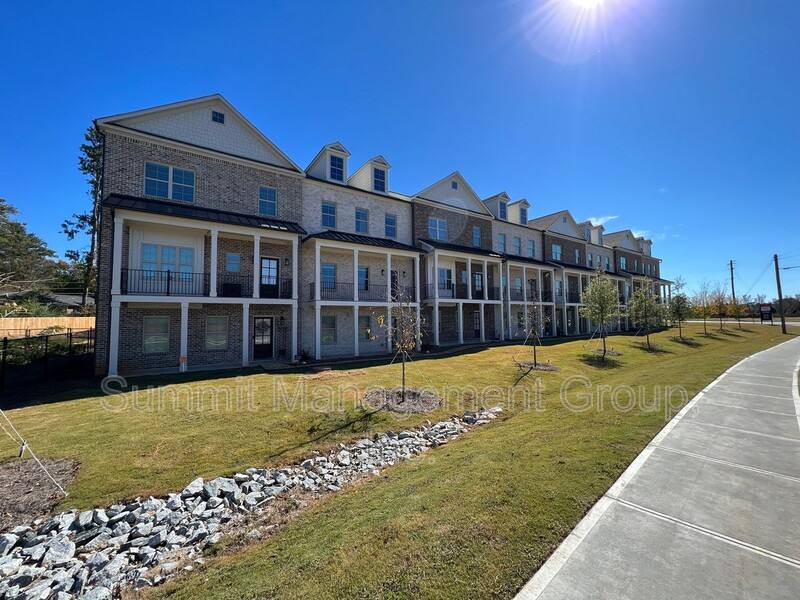 Townhouse for rent at 859 Duck Walk Way #1, Lawrenceville, GA 30046