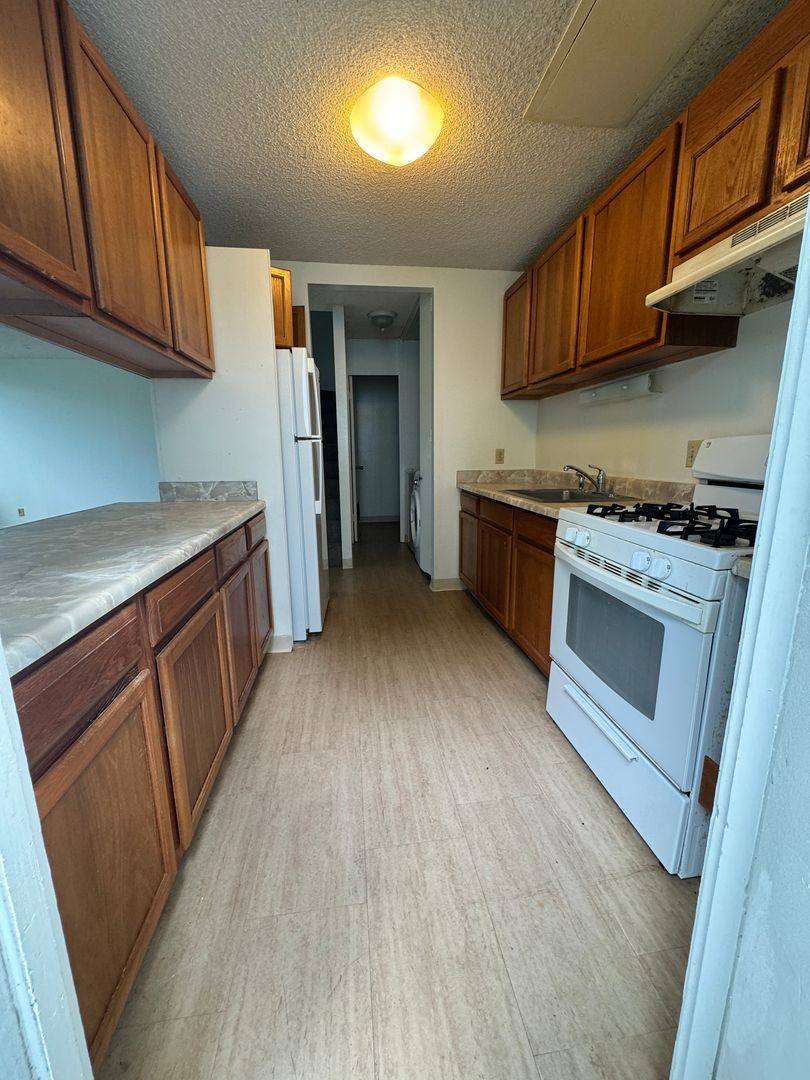 Townhouse for rent at 188 Hale St, Hilo, HI 96720