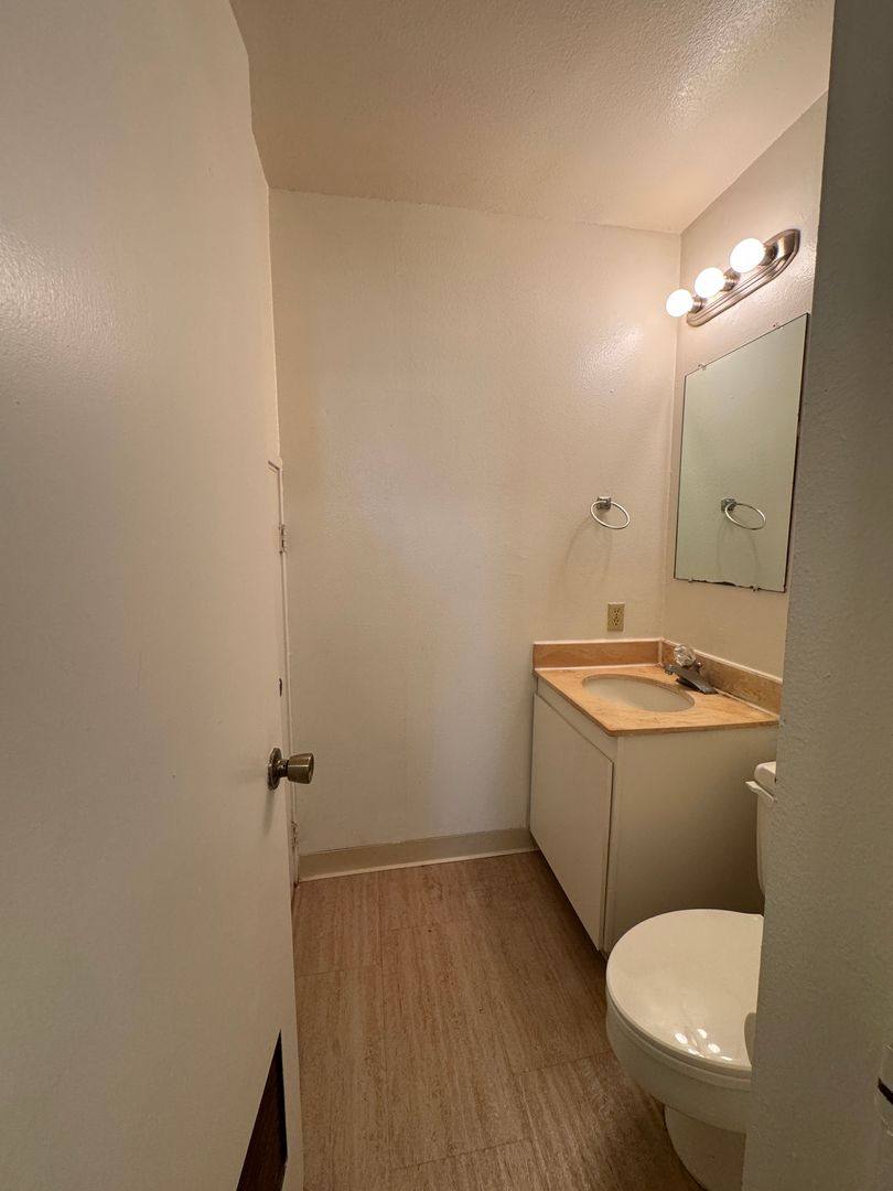 Townhouse for rent at 188 Hale St, Hilo, HI 96720