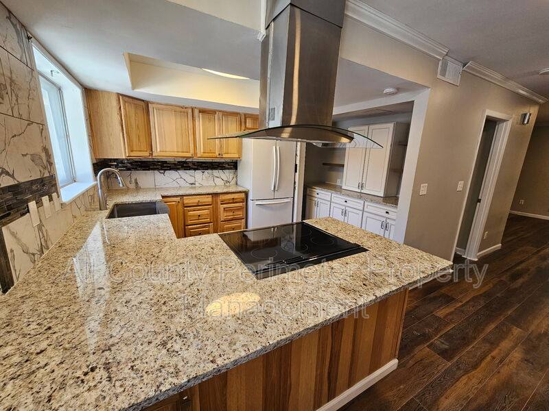 Townhouse for rent at 7309 Cardigan Circle, Atlanta, GA 30328