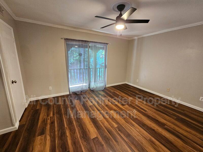 Townhouse for rent at 7309 Cardigan Circle, Atlanta, GA 30328