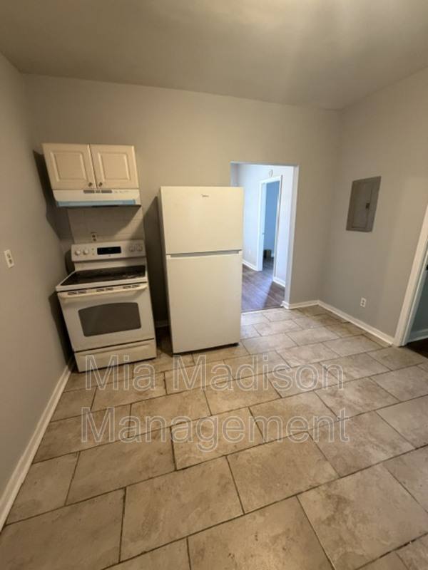 Apartment for rent at 1415 Richards St, Savannah, GA 31415