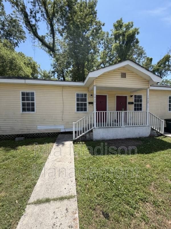 Apartment for rent at 1415 Richards St, Savannah, GA 31415