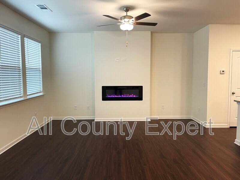 House for rent at 272 Whitetail Circle, Canton, GA 30115
