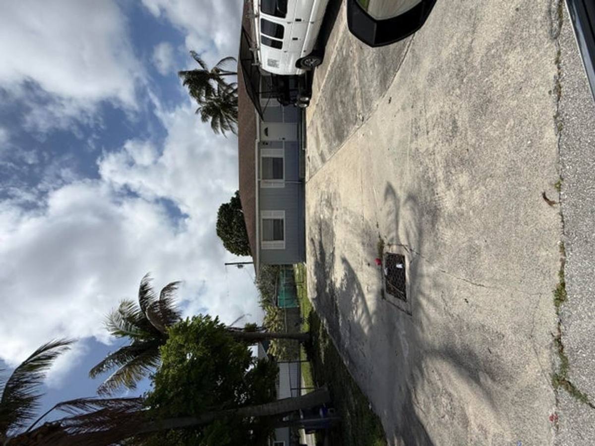House for rent at 2519 Griffin Square, West Palm Beach, FL 33406