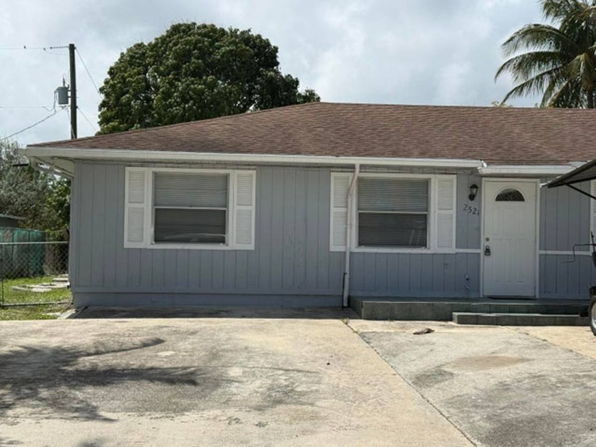 House for rent at 2519 Griffin Square, West Palm Beach, FL 33406