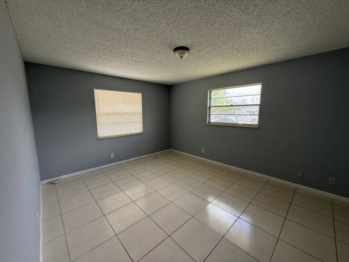 House for rent at 2519 Griffin Square, West Palm Beach, FL 33406