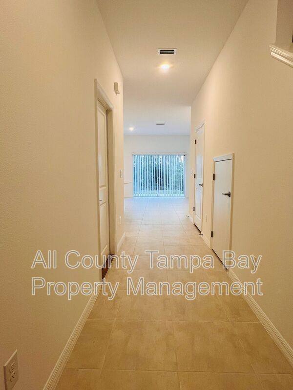 Townhouse for rent at 2187 Hallier Cove, Wesley Chapel, FL 33543