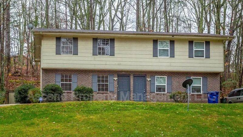 Apartment for rent at 5822 Moody Sawyer Rd #B, Hixson, TN 37343