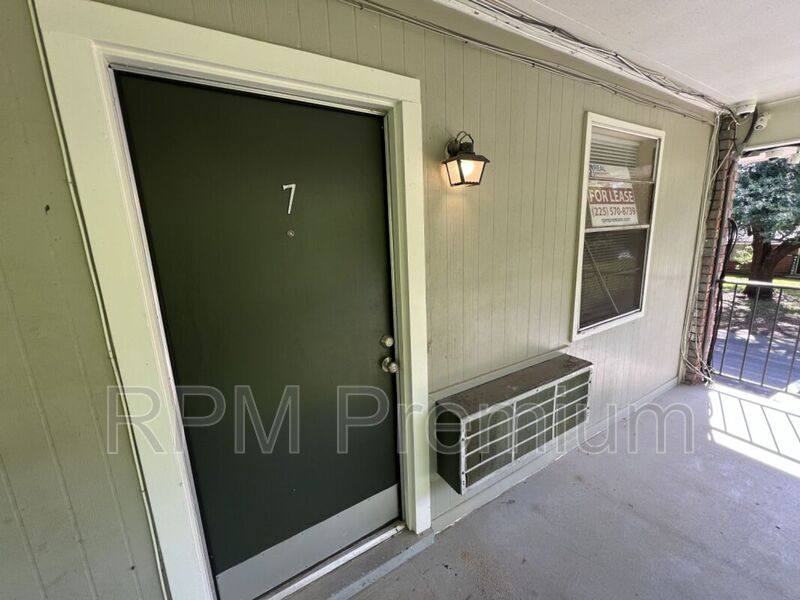Apartment for rent at 4114 Florida St #7, Zachary, LA 70791