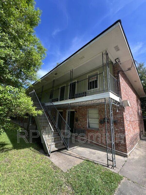 Apartment for rent at 4114 Florida St #7, Zachary, LA 70791