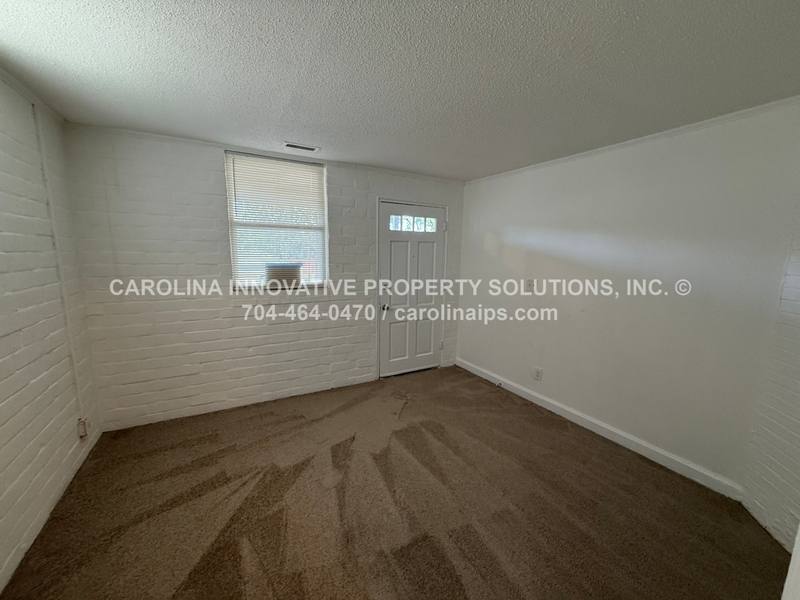 House for rent at 2120 Rush Wind Dr, Charlotte, NC 28206