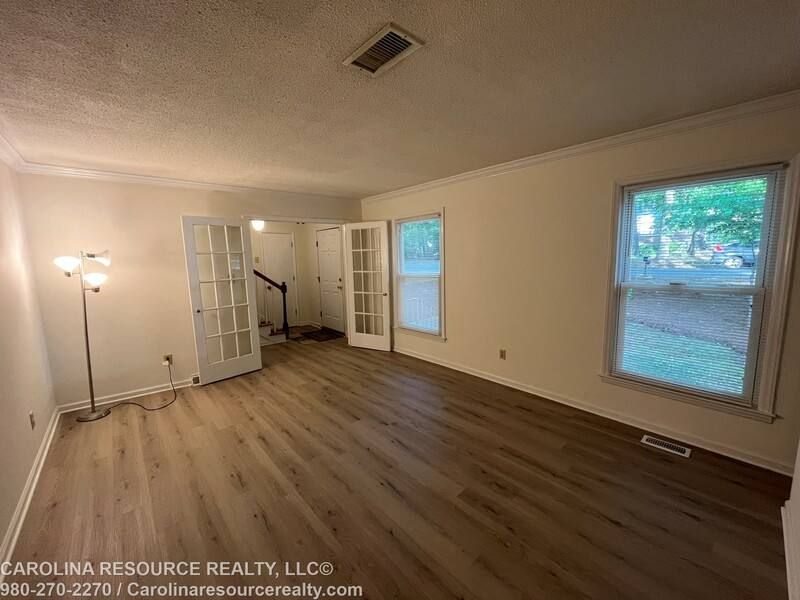 Townhouse for rent at 4535 Dawnwood Dr, Charlotte, NC 28212