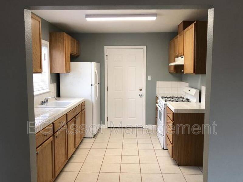 Apartment for rent at 1680 24th St, San Pablo, CA 94806