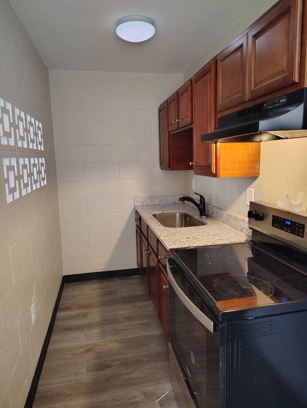 Apartment for rent at 2000 W Jackson St #4, Orlando, FL 32805