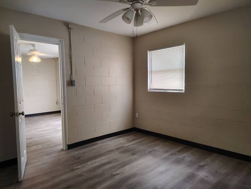 Apartment for rent at 2000 W Jackson St #4, Orlando, FL 32805