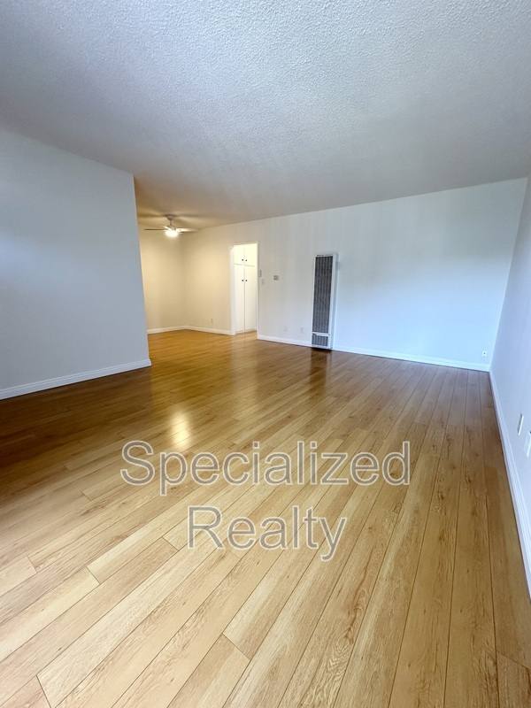 Apartment for rent at 504 Hill Dr #19, Glendale, CA 91206