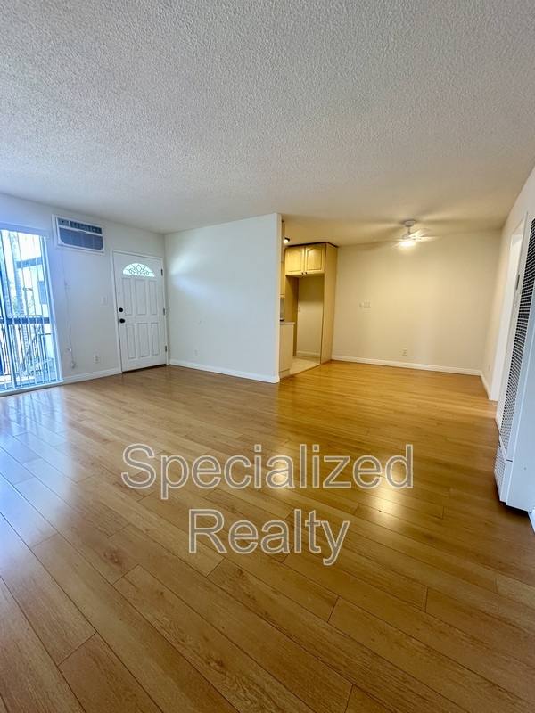 Apartment for rent at 504 Hill Dr #19, Glendale, CA 91206