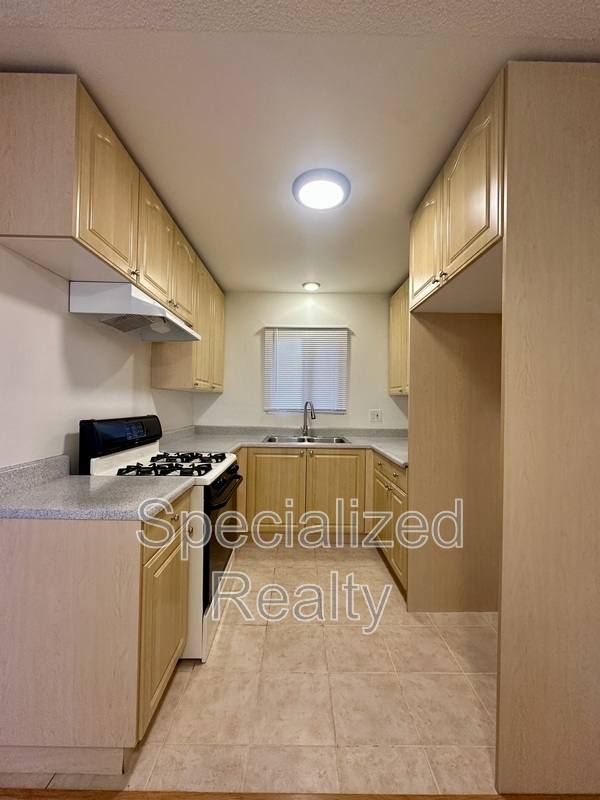 Apartment for rent at 504 Hill Dr #19, Glendale, CA 91206