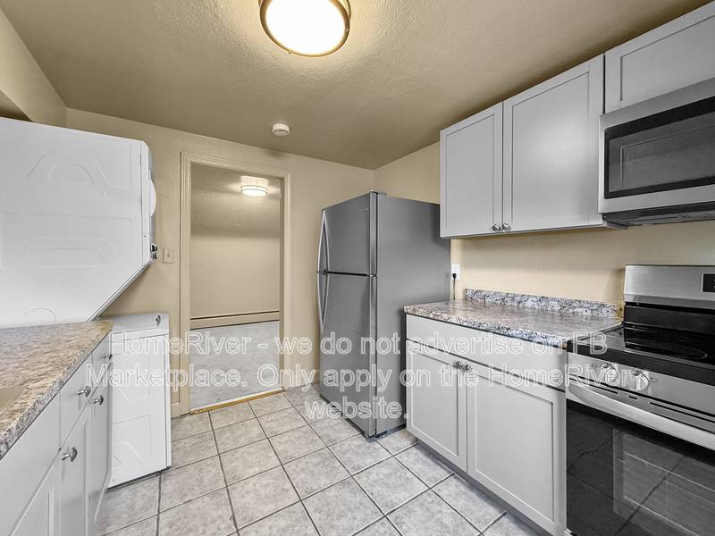 Apartment for rent at 817 Hilltop Ave Extension #C, Abingdon, MD 21009