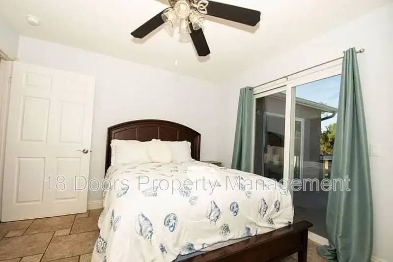 House for rent at 5763 Baja Dr, San Diego, CA 92115